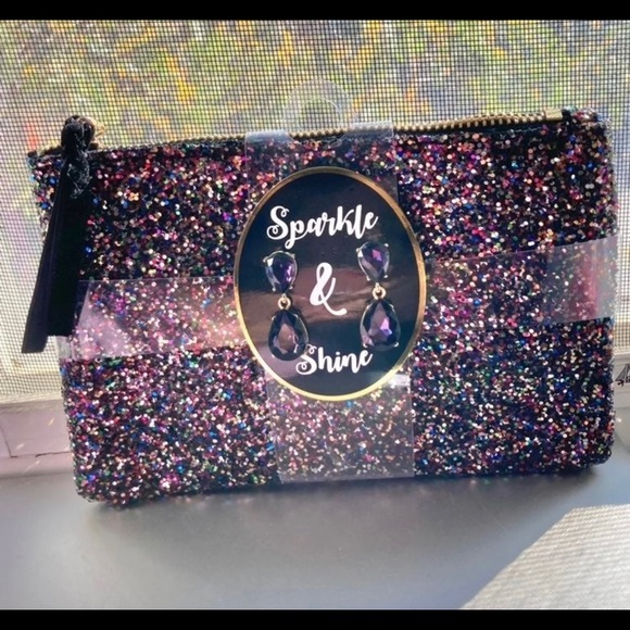 Cosmetic Paillette Zippered Makeup Bag with Earrings Sparkle Shine Purple Bling - Picture 11 of 12